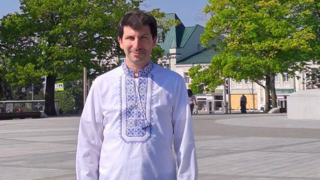 img CE71CNtI0g03c9Vn